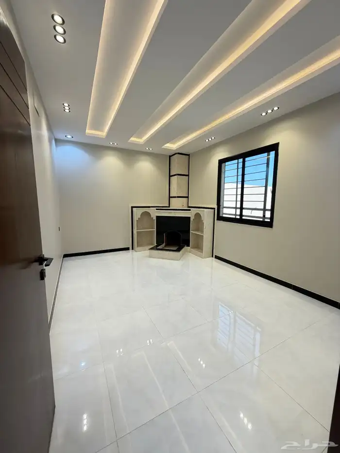 للبيع ارواف علوية وادوار أرضية حى الموسى موقع مميز 31