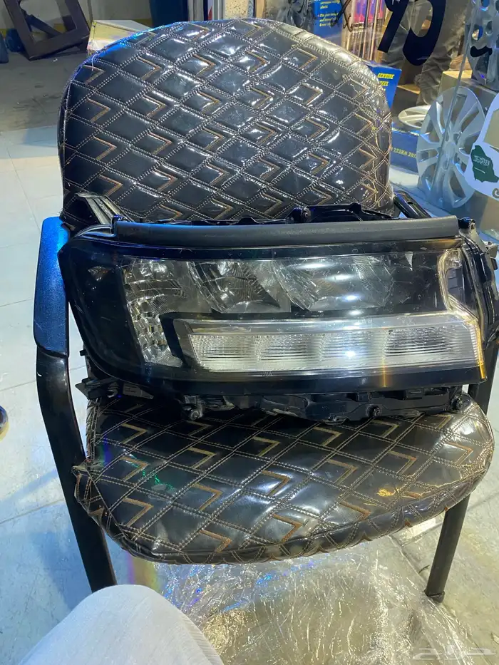 شمعه لندكلوزر تركب من 2023 إلى 2025 0