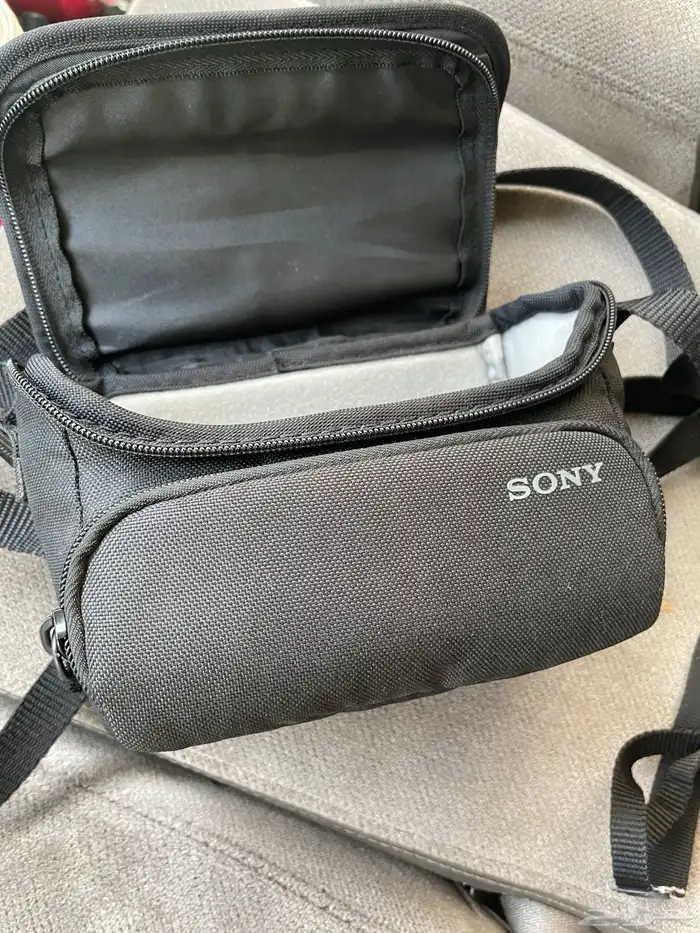 كاميرا سوني a5100 للبيع 6