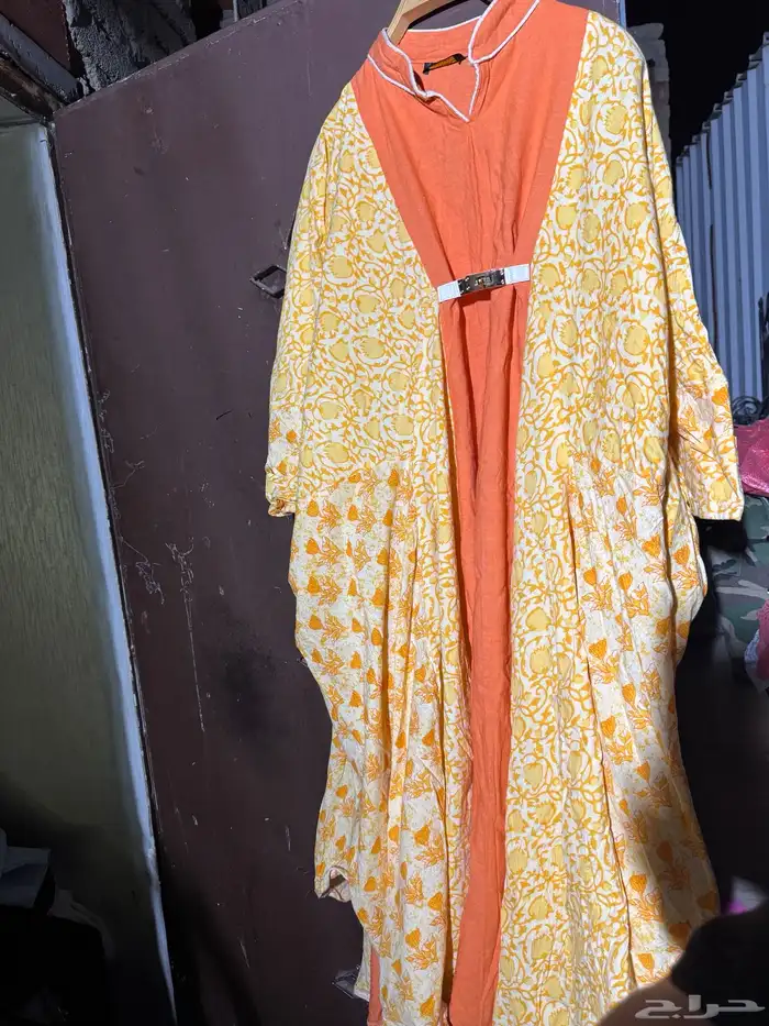 جلابيات وعبايات مستعمل نضيف 29