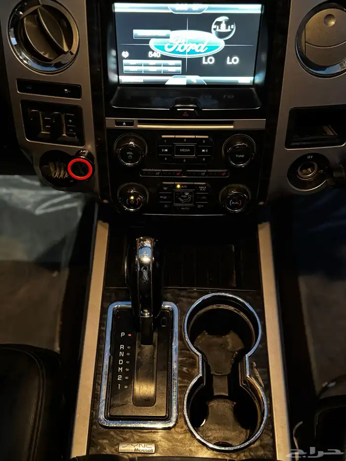 فورد اكسبيدشن 2015 24