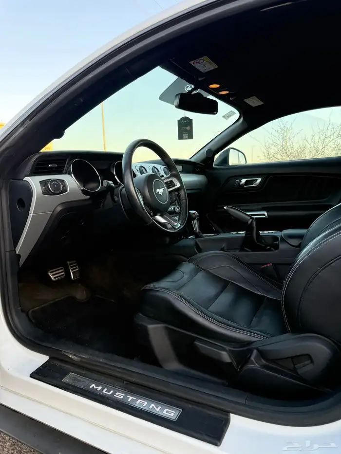 للبيع موستنج 2015 44