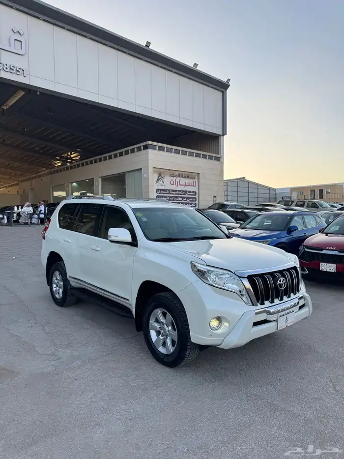 للبيع تويوتا برادو 2016 - 6 سلندر - بحالة الوكاله 1