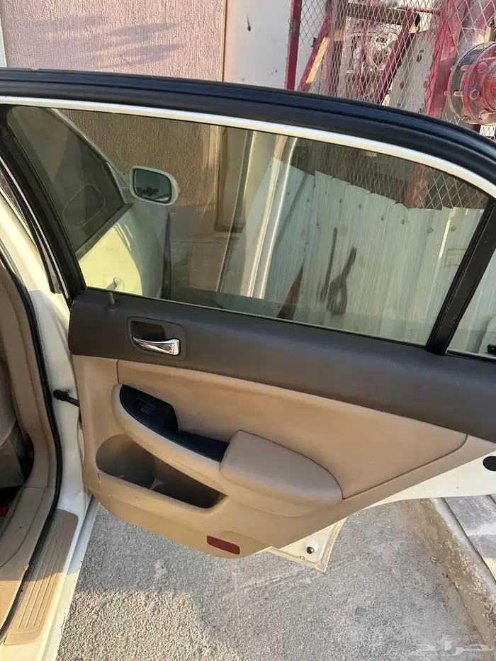 اكورد 2006 للبيع 15