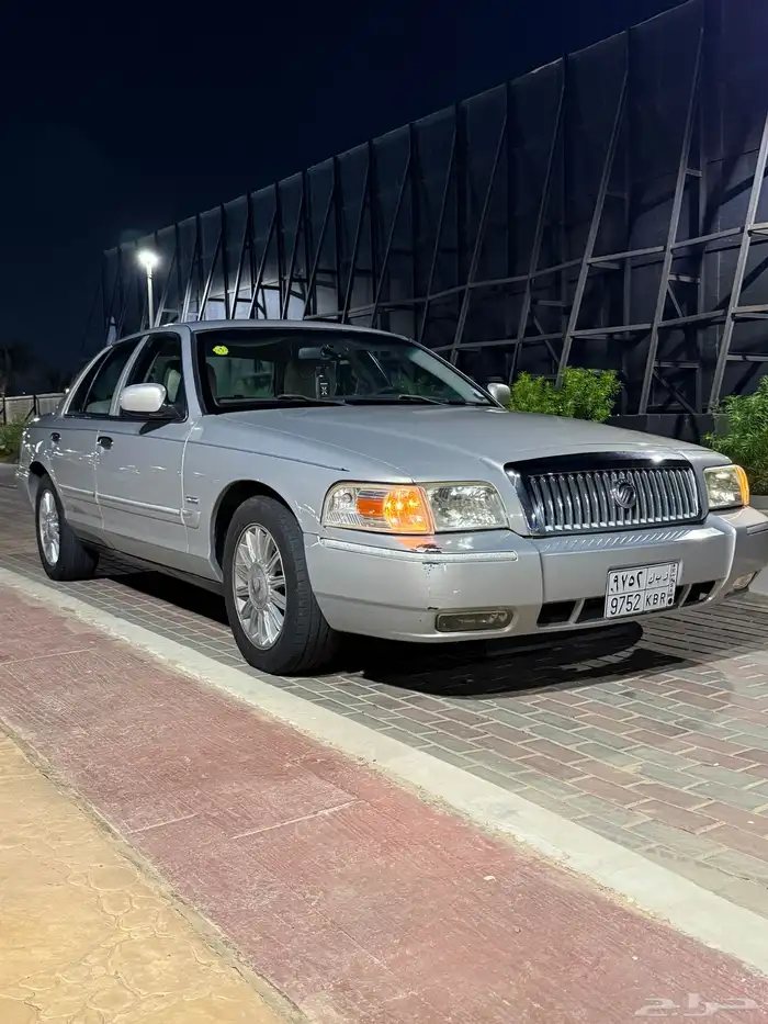 فورد جراند ماركيز 2011 2