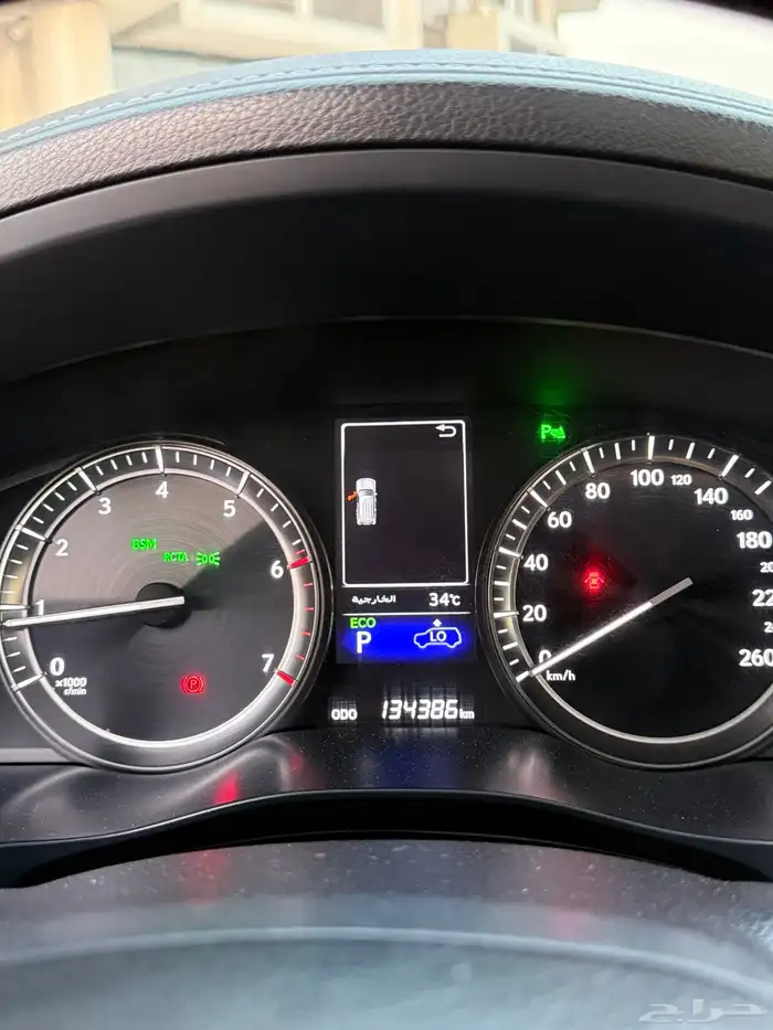 لكزس LX570 2021 6