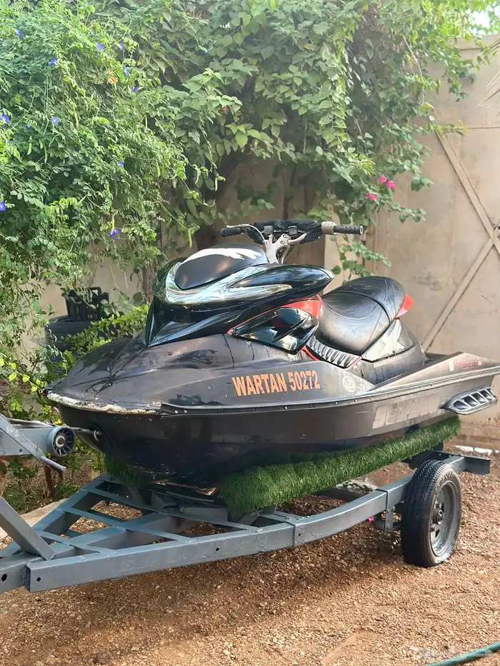 للبيع دباب بحري سيدر RXP260 13