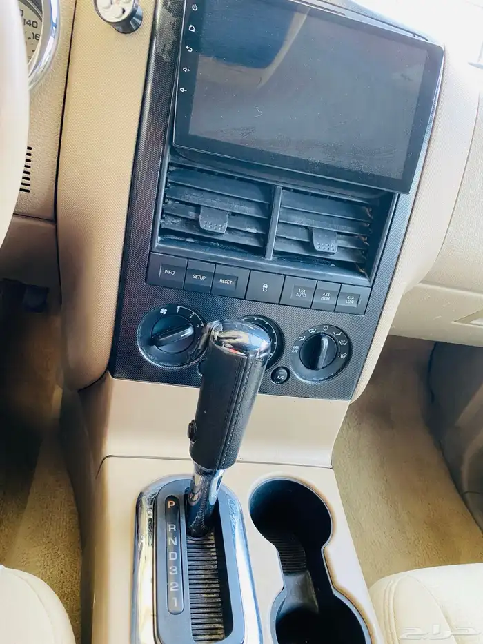 فورد اكسبلورر 2010 10