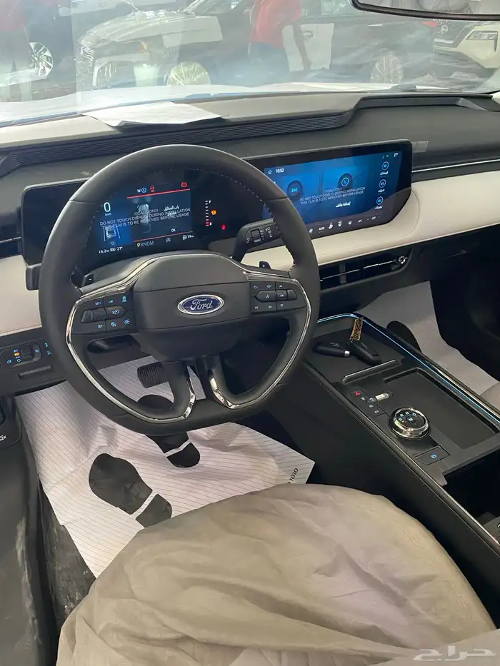 تورس 2026 تيتانيوم فل كامل جديدة اصفار كاش   بنك 9