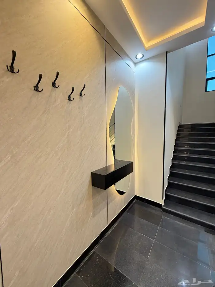 للبيع ارواف علوية وادوار أرضية حى الموسى موقع مميز 27