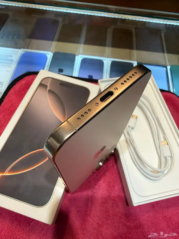 آيفون 16 برو ماكس 512 قيقاء جديد نو اكت  مع كرتونه 8