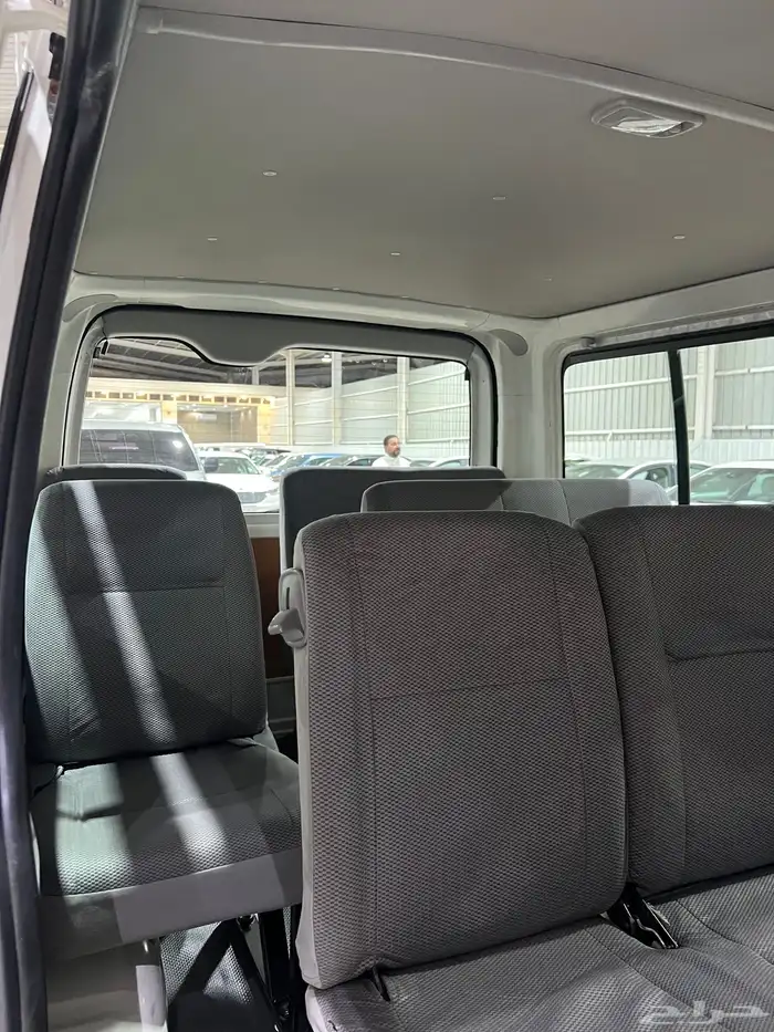 للبيع تويوتا هايس موديل 2007 بنزين (شبه أصفار) مخزن 22