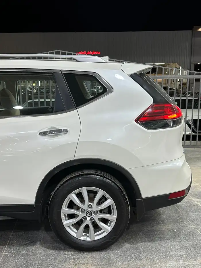 اكس تريل 2021 نص فل دبل 7 مقاعد معرض(عبيد الرشيدي) 20