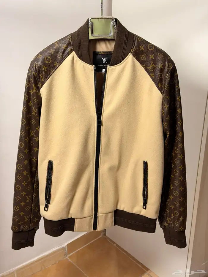 أفخم جاكيتات من أرقى الماركات العالمية 22