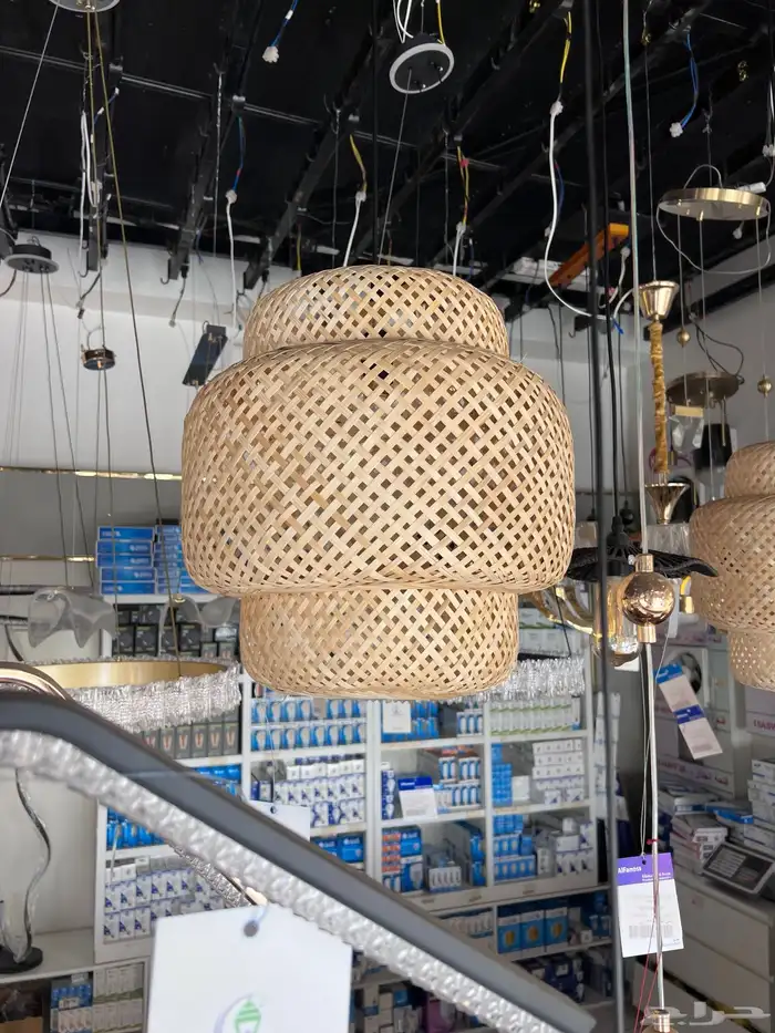 نجف ثريات 93