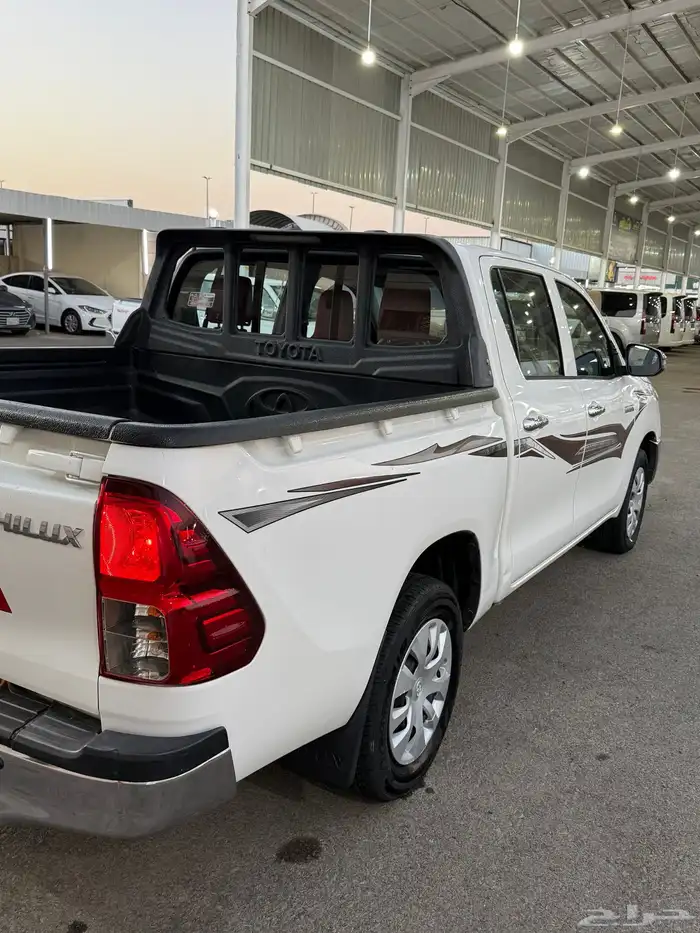 للبيع تويوتا هايلوكس 2018 7