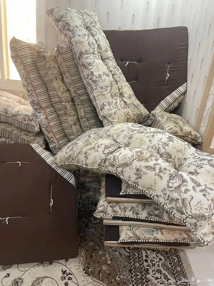 كنب ارضي وكنب عالي ومكرويف وطابعه 7