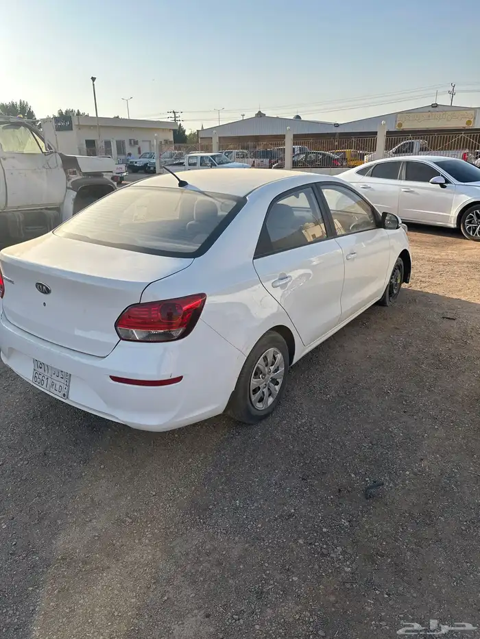 للبيع كيا بيجاس موديل202 4