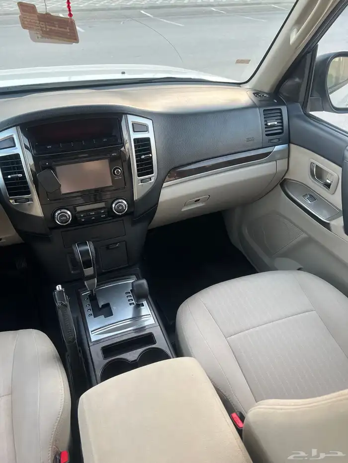 ميتسوبيشي باجيرو 2016 22