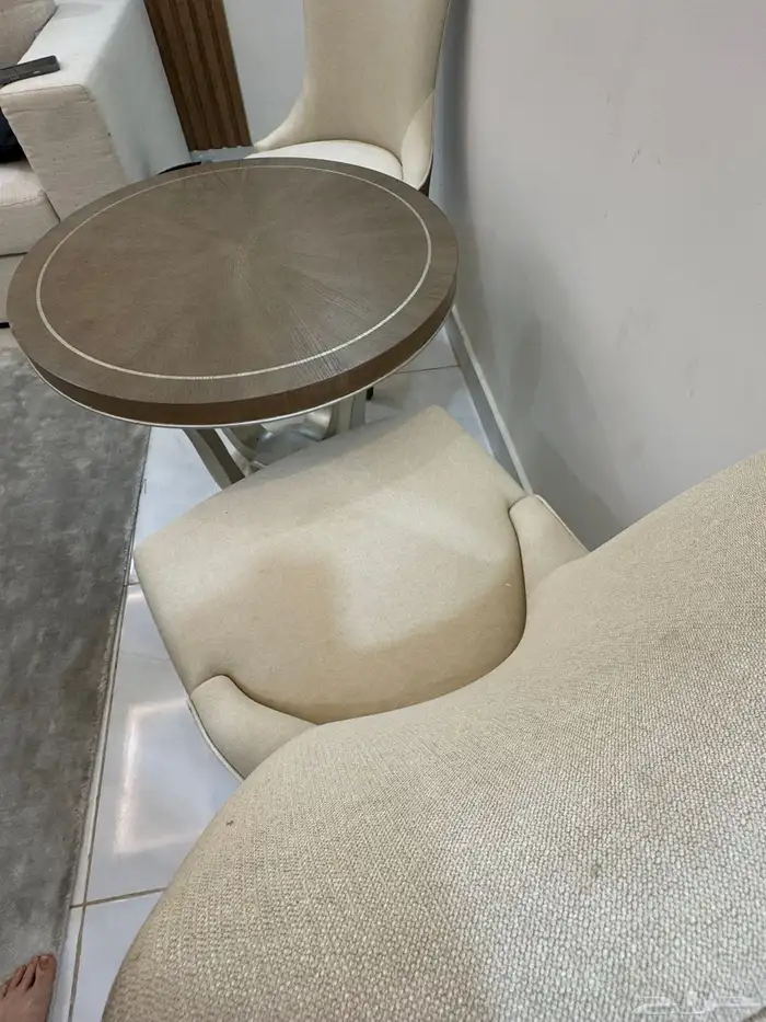 طاوله واثنين كرسي براند انجليزي 9