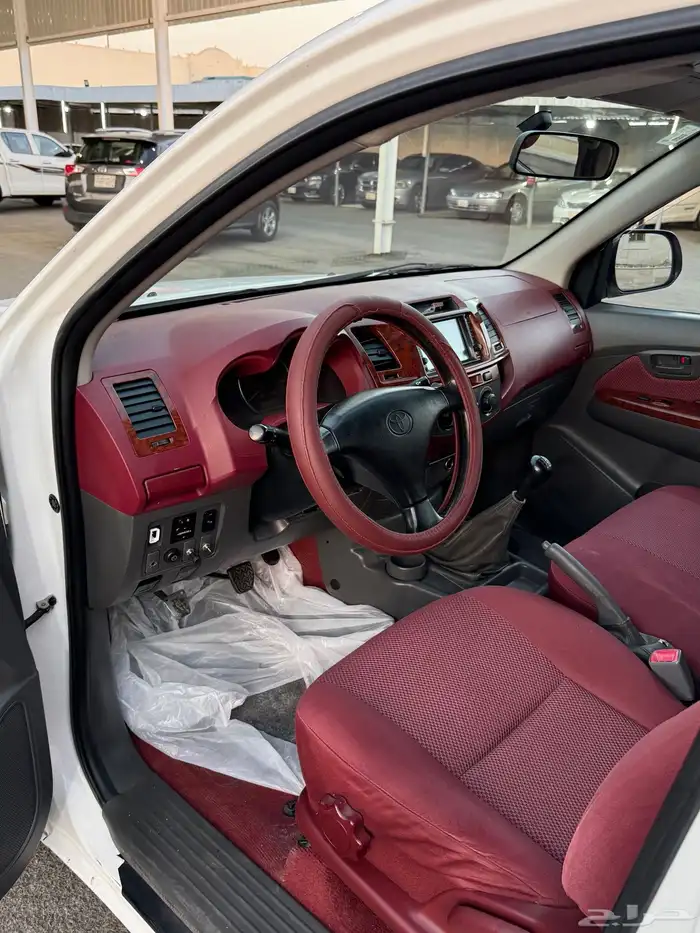 للبيع تويوتا هايلوكس 2015 غمارتين فل كامل 12