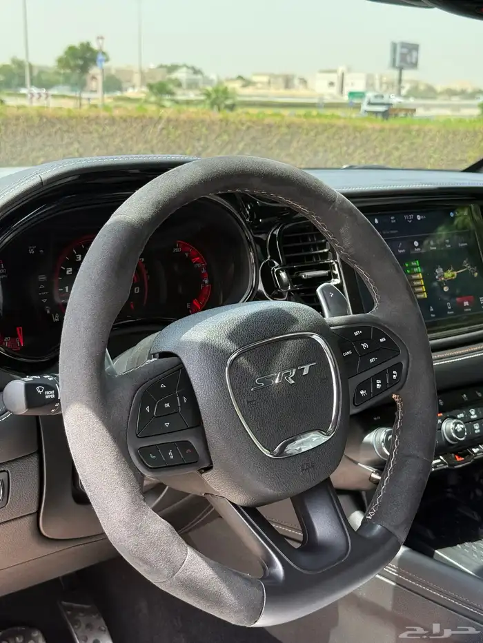 دوج درانجو SRT هليكات 2025 10