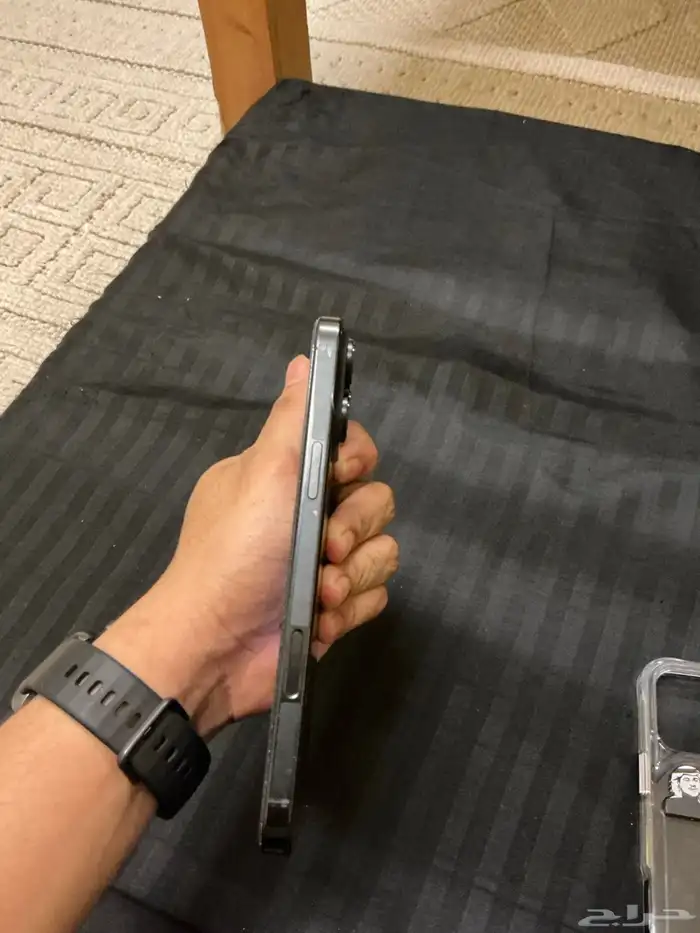 جوال ايفون 16 برو ماكس 4