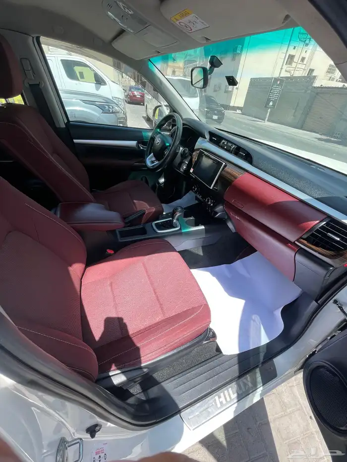 للبيع هايلوكس SR5 اوتوماتك فل اوبشن 2020 بالبحرين 3