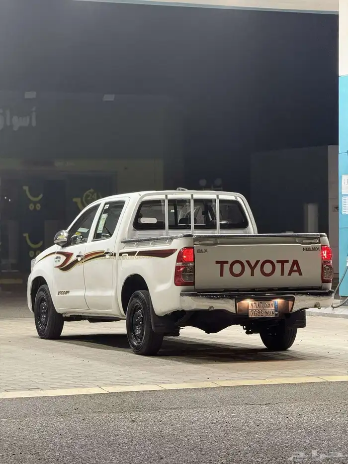 هايلكس 2014 للبيع 9