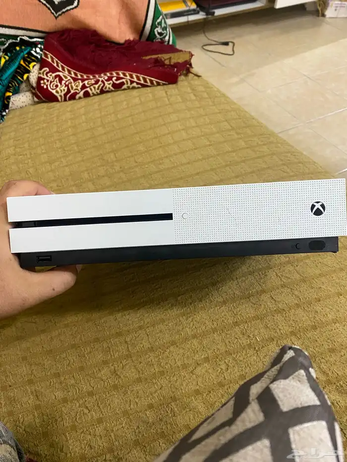 للبيع اكس بوكس 1 0