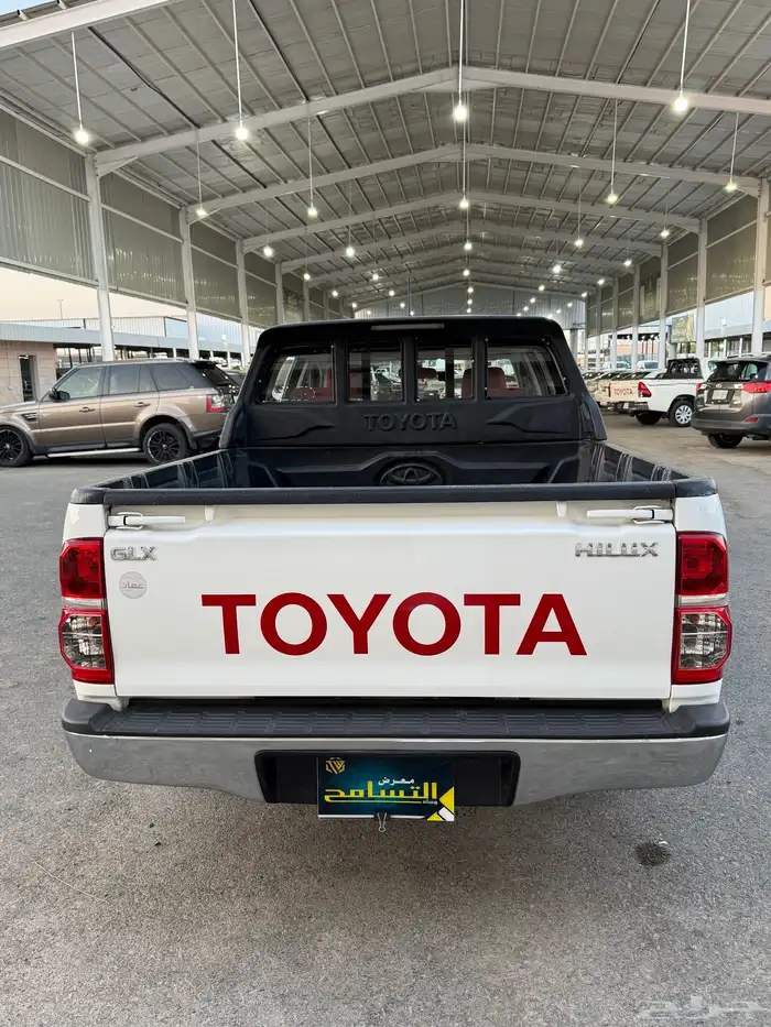 للبيع تويوتا هايلوكس 2015 غمارتين فل كامل 7