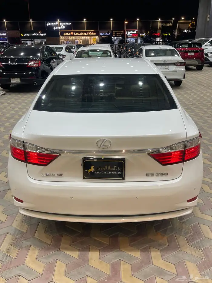 لكزس ES250 نص فل موديل 2014 5
