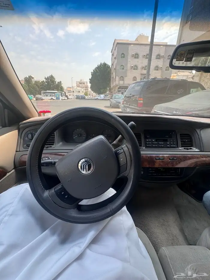 فورد جراند ماركيز 6