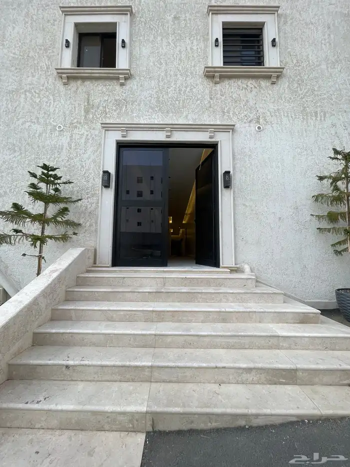 للتملك فلل تاون هاوس من 635 الف ابها درة المنسك 2