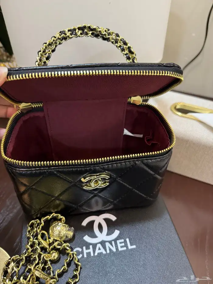 شنط ماركه درجه أولى جميع الماركات بأسعارمميزه 180 أي شنطه 16