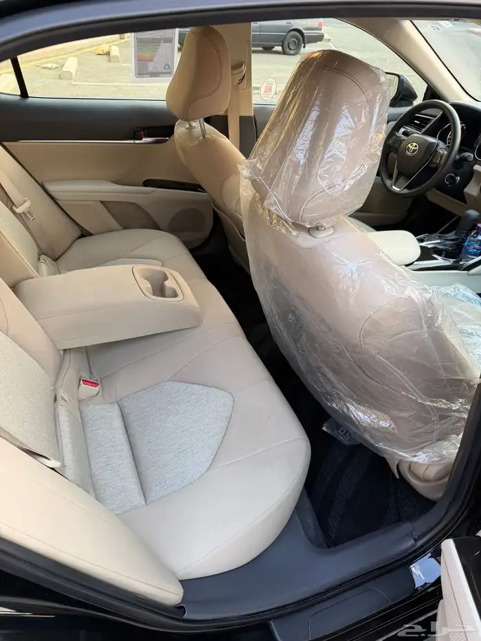 كامري ستاندر اسود 23 12