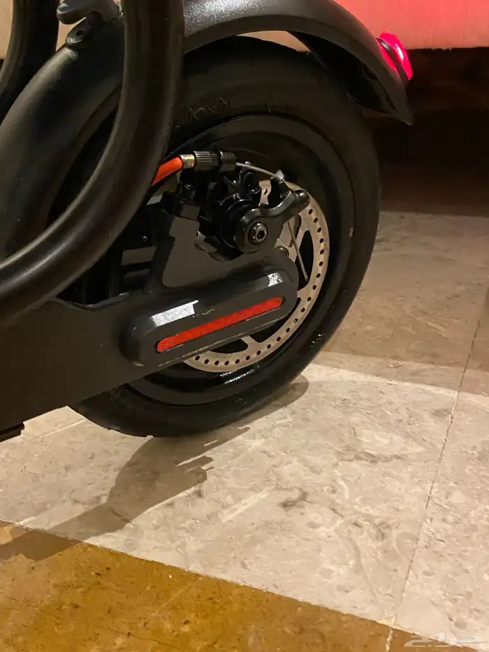 سكوتر شاومي قمة في النظافة بكرسي مع شنطة 4