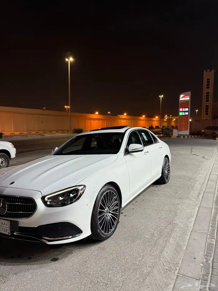 مرسيدس E200 عداد 16 الف 0