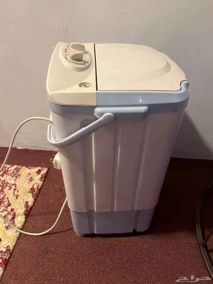 غسالة عادية تعمل بشكل جيد ثلاثة كيلو 6