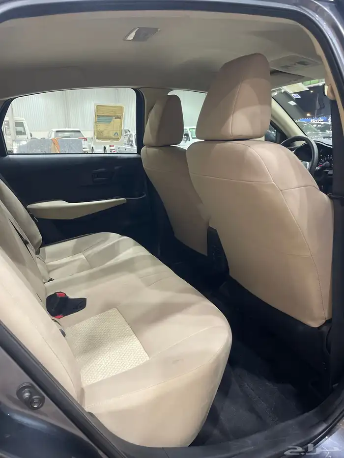 تويوتا يارس Y ستاندر موديل2023 10