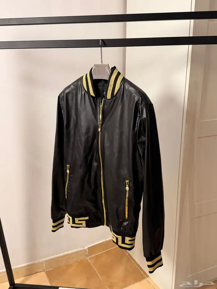أفخم جاكيتات من أرقى الماركات العالمية 7