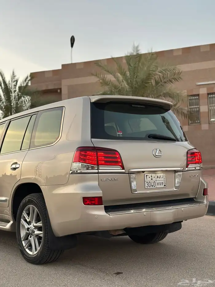 لكزس 2013 سعودي فل كامل DD البدي المحركات وكاله شرط 5