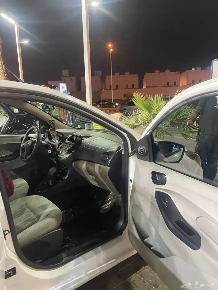 فورد فيجو 2018 11