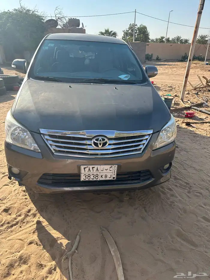 انوفا 2013 للبيع 7