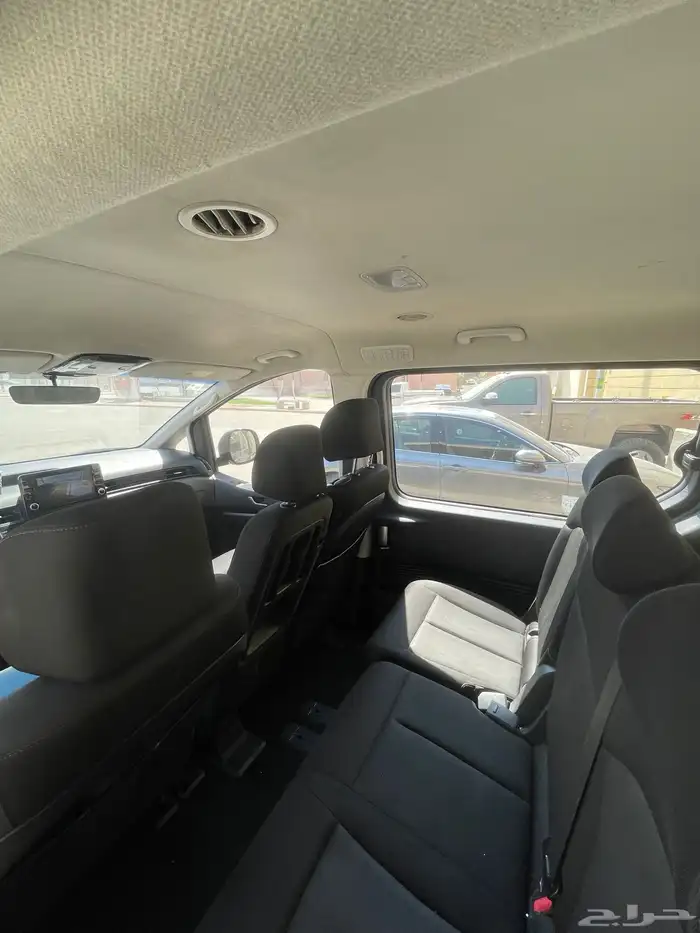 هونداي ستاريا 2022 13