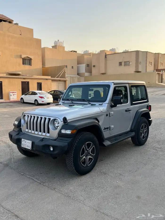جيب رانجلر 2023 6 سلندر ماشي 5000 الف شبه زيرو 1