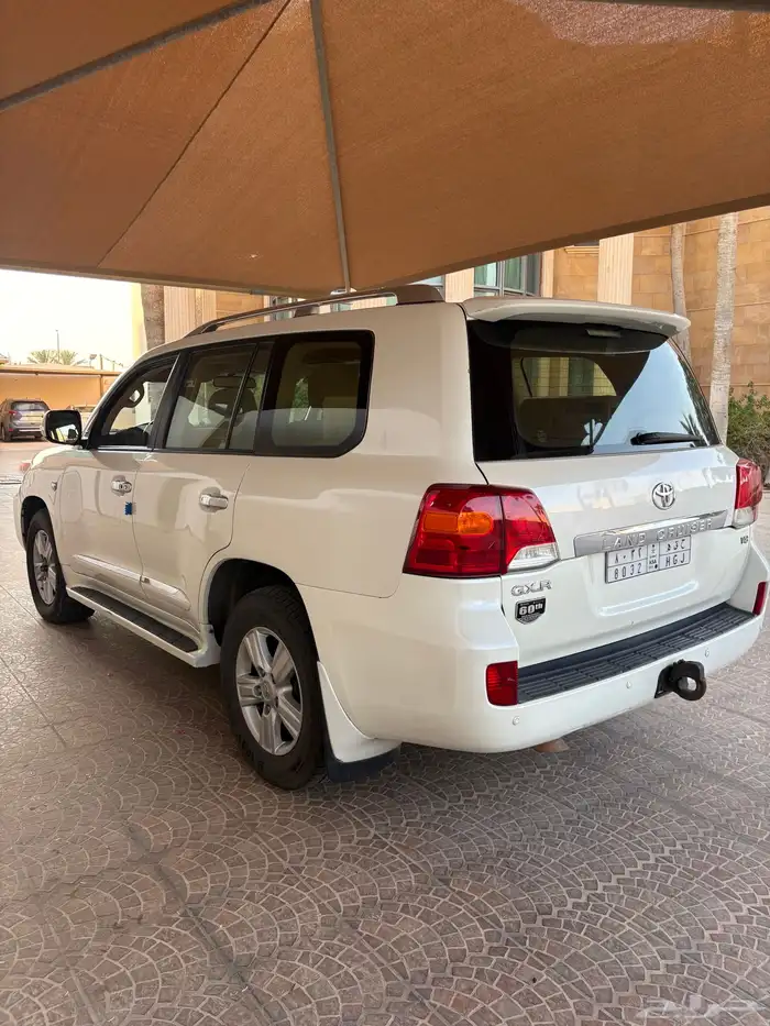 تويوتا لاند كروزر للبيع 2