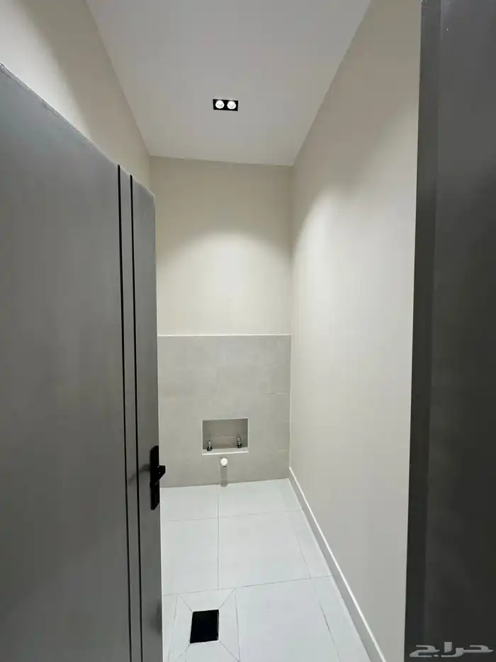 للبيع شقق نظام ادوار واصل الخدمات حي المعارض 6