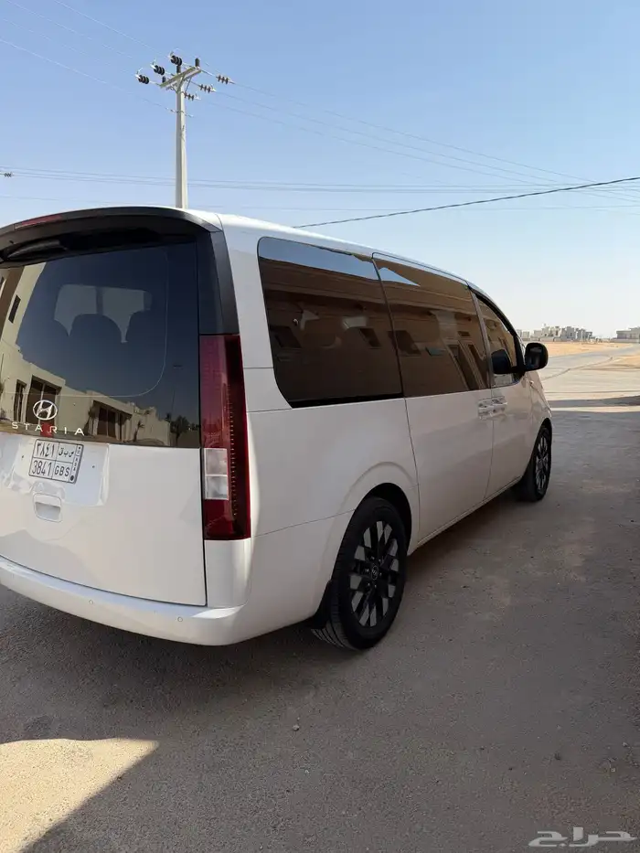 ستاريا 2022 ديزل 11 راكب 3