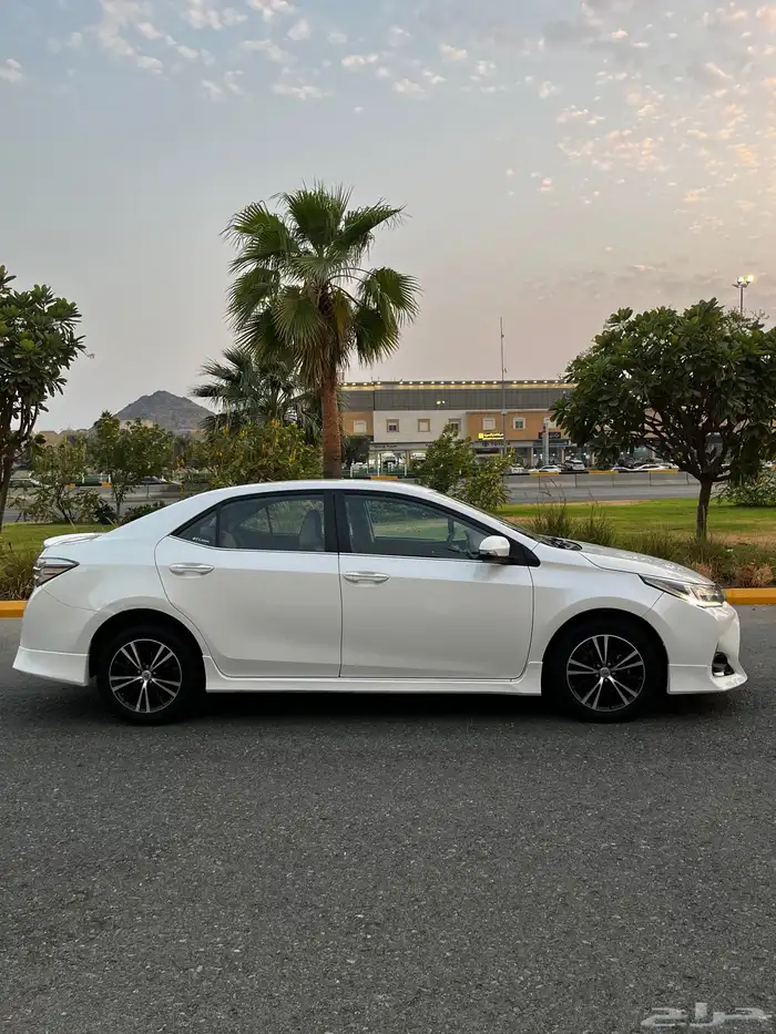 كورلا 2018 ( فل كامل ) . تم البيع 6